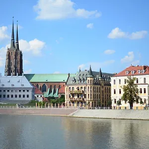 *** Bed & Breakfast Wenderedu Business Center Polsko